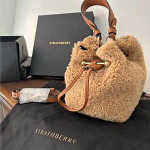 Strathberry Lana Osette Genuine Camel Shearling Bucket Bag- NWT/Box